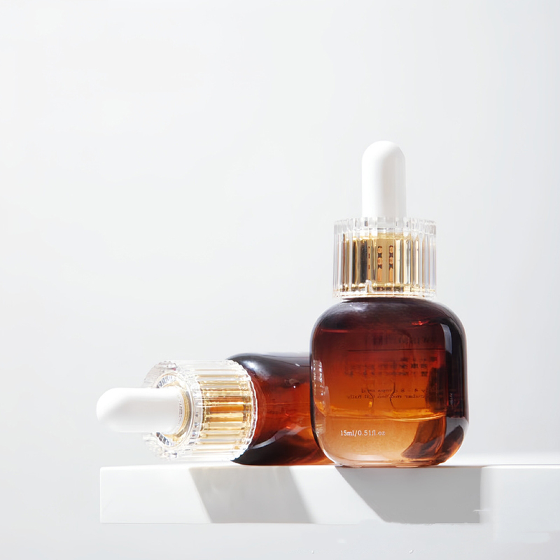 Staklene bočice s kapaljkom za osobnu njegu kože boje jantara Staklene bočice s kapaljkom za osobnu njegu kože boje jantara