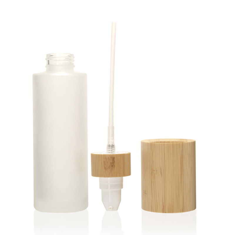 Staklena bočica s raspršivačem od matirane kozmetičke pumpice za finu maglicu i losion s poklopcem od bambusa Staklena bočica s raspršivačem od matirane kozmetičke pumpice za finu maglicu i losion s poklopcem od bambusa