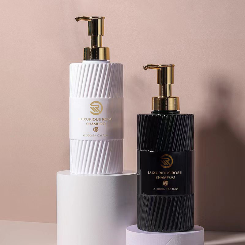 Ekološki prihvatljiva boca gela za tuširanje šampona s ravnim ramenima od 500 ml Bijela crna prugasta plastična pumpa za prešanje Pakiranje emulzije za upotrebu losiona