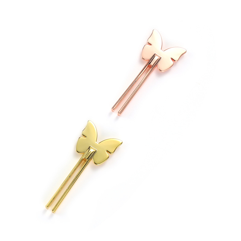 Cjevčica od legure cinka u obliku nasmiješenog cvijeta Cjevčica od legure cinka u obliku nasmiješenog cvijeta